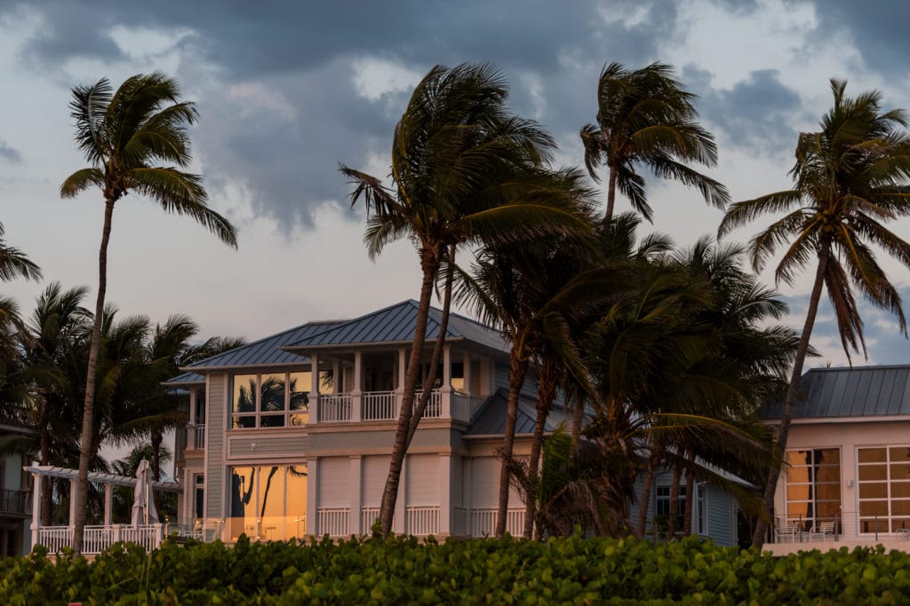 category 1 hurricane wind speed