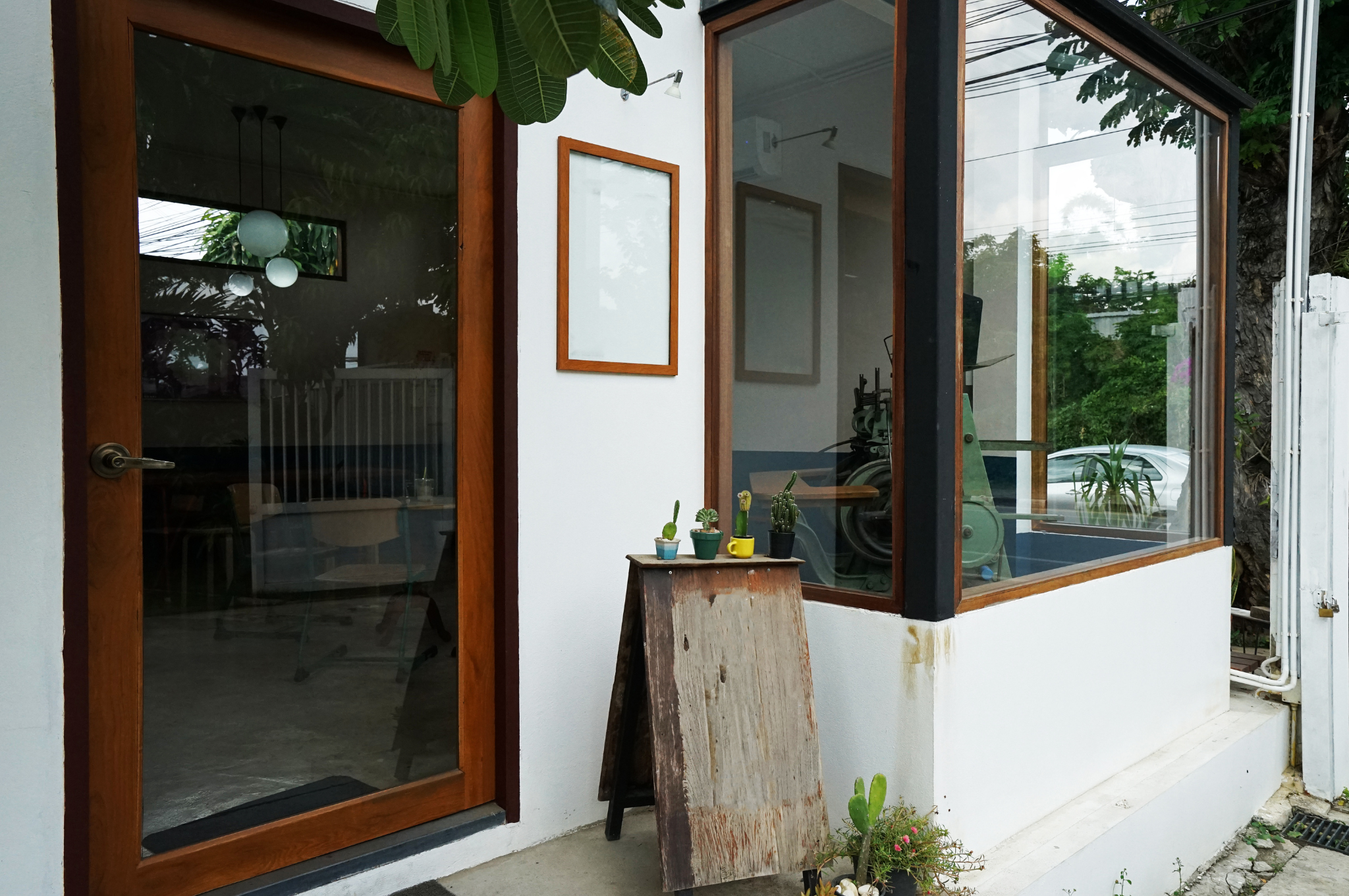 four ways to minimize noise pollution in cities and homes