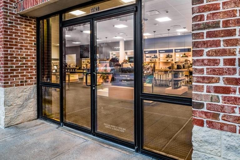 Polycarbonate Bullet Resistant Storefront Glass Entrance